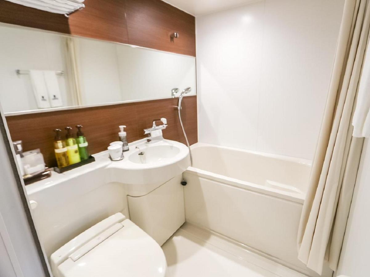 Hotel Livemax Hachioji Ekimae Buitenkant foto